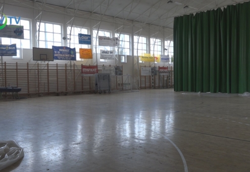 Befejezéshez közeledik a sportcsarnok felújítása