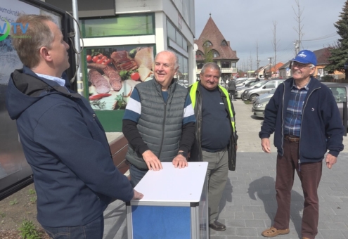 Utcafórumot tartott a DK Füzesabonyban