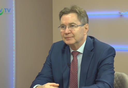 A honatya szemével. A stúdióban dr. Pajtók Gábor