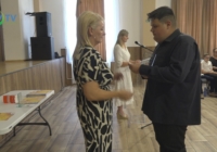 Önkormányzati elismerés a tanév végén a kiemelkedő teljesítményt nyújtó diákoknak. Az idén heten kapták meg a Füzesabony Város Jó tanulója-Jó sportolója kitüntetést