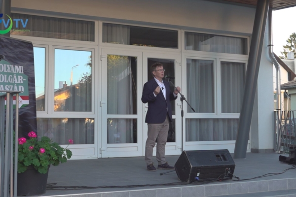 Folyami Polgár-Naszád tartott fórumot Füzesabonyban