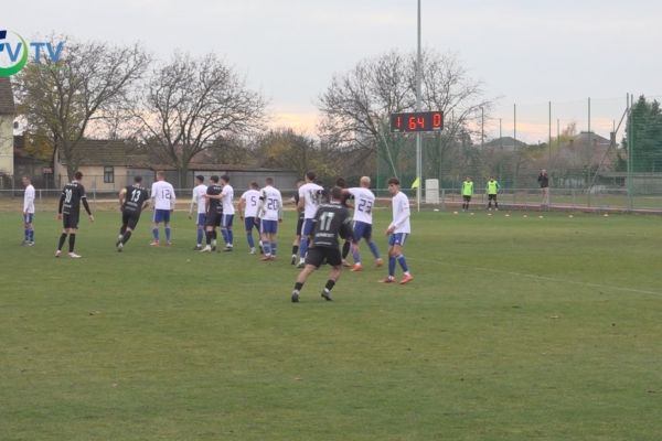 Labdarúgás: Hazai győzelem