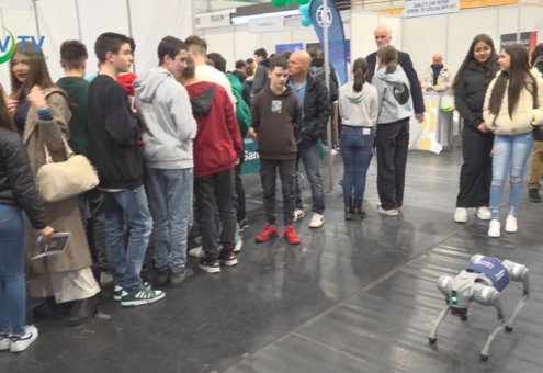 Pályaválasztási kiállításon a Remenyik