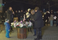 Fellobbant a szeretet lángja