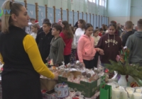 Adventi vásár a katolikus iskolába