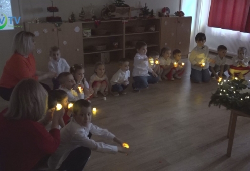 Nyugdíjas kollégák az adventi gyertyagyújtáson