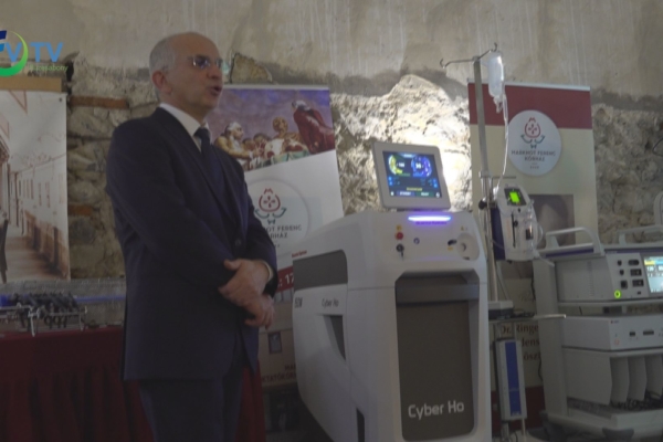 Új orvosi műszerek a megyei kórház urológiai osztályán