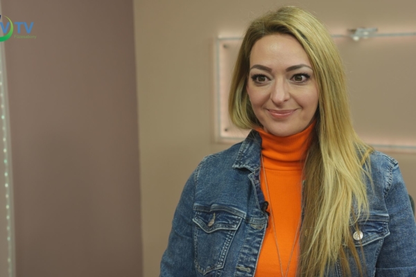 Arc és álarc a személyiségben