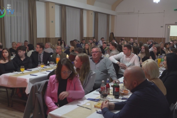 Újra sportbál Füzesabonyban