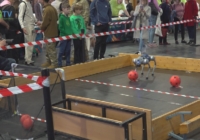 Robot programozási versenyen a füzesabonyi diákok